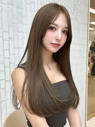 ロング カラー 鍋島 美華のヘアスタイル