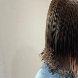 ミディアム カラー shiho .のヘアスタイル