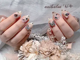 ネイル ✨Nailsalon Vi+✨のネイルデザイン