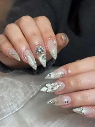 ネイル NIE MoMoのネイルデザイン