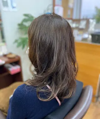 セミロング カラー 品川 苑花のヘアスタイル