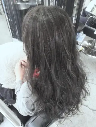 ミディアム セミロング ロング カラー SUNNY GRACEのヘアスタイル