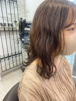 ミディアム カラー パーマ ヘアアレンジ kame|レイヤー / 似合わせ顔周りのヘアスタイル