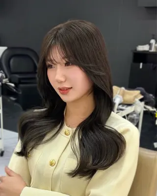 ロング カラー 岡山 愛のヘアスタイル