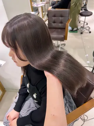 ロング カラー 韓国系艶髪🎀 miyuuのヘアスタイル