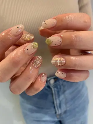 ネイル 齋藤 沙羅のネイルデザイン