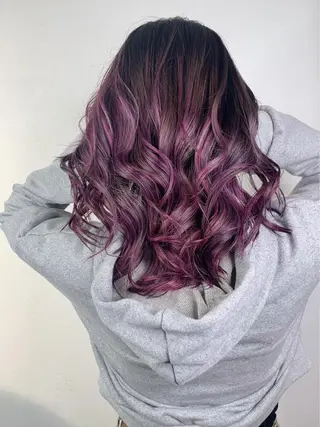 セミロング カラー _WHITE+ 南海難波店のヘアスタイル