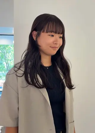 ロング UNBIRTHDAY MIUのヘアスタイル