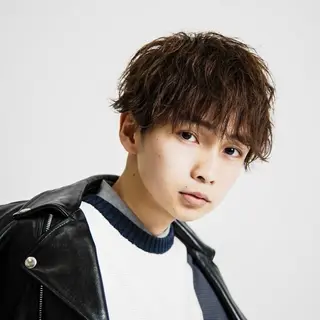 ミディアム カラー パーマ メンズ ハイトーン/メンズマ ッシュ/KYOHEIのヘアスタイル