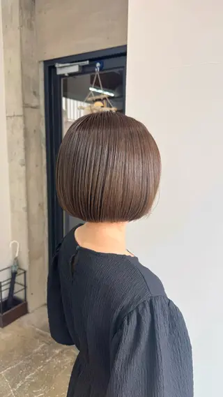 ミディアム カラー MAUVE MIYUのヘアスタイル