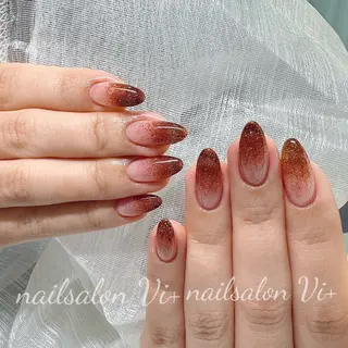 ネイル ✨Nailsalon Vi+✨のネイルデザイン
