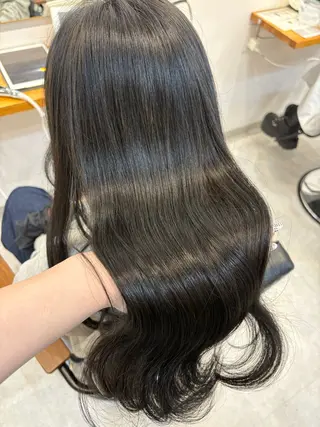 ロング カラー 美白透明感カラー 🤍／kazukiのヘアスタイル