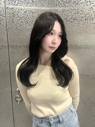 ロング カラー 尾崎隼大 レイヤー/韓国ヘアのヘアスタイル