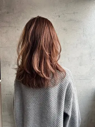 ミディアム カラー TELA所属・原田 和幸のエステ・リラクイメージ