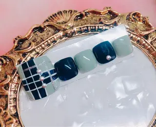 ネイル CROWN プライベートサロンのネイルデザイン