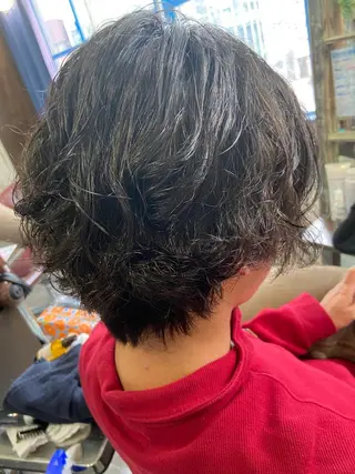 ミディアム パーマ メンズ カットパーマ✂️ 小坂田玲亜のヘアスタイル