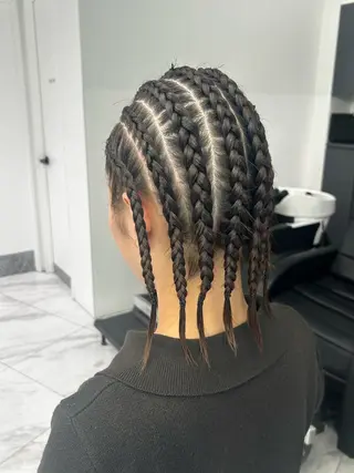 ヘアアレンジ レイヤー／マツエク 💋𝑨𝑵𝑵𝑨のヘアスタイル