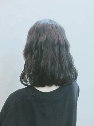 ミディアム カラー 菅沼 まみのヘアスタイル