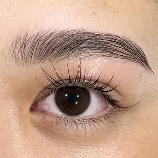 アイブロウ Vi2 Hirokiのマツエク・マツパデザイン