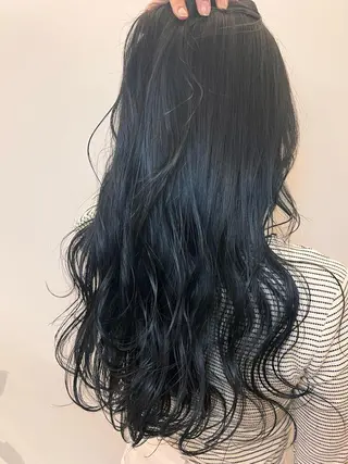ロング Fan.ray店長 🌈 HIBIKIのヘアスタイル
