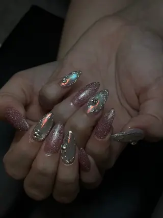 ネイル LA VENIA所属・Mio Nailのネイルデザイン
