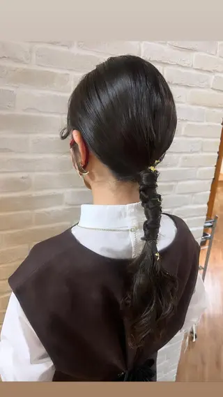 ロング ヘアアレンジ Topstylist YUKIのヘアスタイル