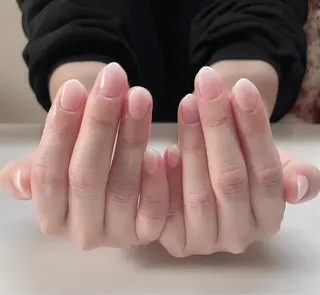 ネイル KARI ネイルサロンのネイルデザイン