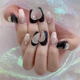 ネイル 🦋ネイルサロン ブラン🌈ゆりのネイルデザイン