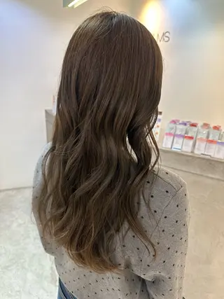 ロング 竹山 実怜のヘアスタイル