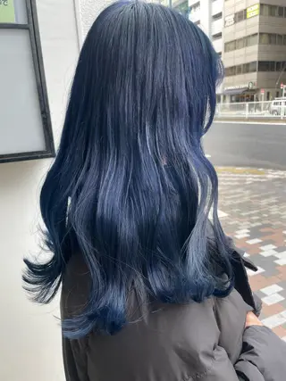 セミロング カラー インナーカラー 推し ブリーチ  髪質改善のヘアスタイル