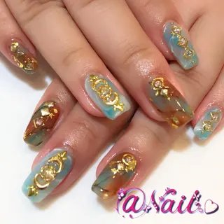 ネイル 小尾 栞のネイルデザイン