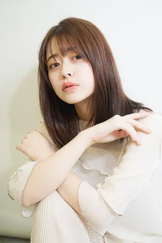 セミロング Neolive caffのヘアスタイル