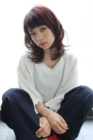 ミディアム カラー パーマ tuuli トゥーリのヘアスタイル