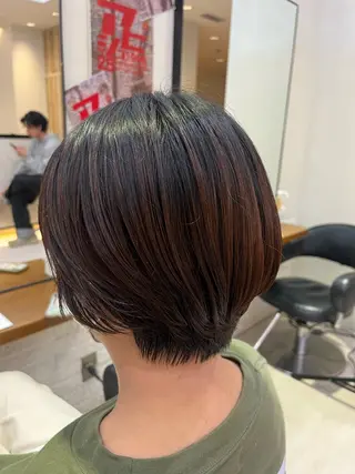 ショート コテ巻き風パーマ🫧 麻尋のヘアスタイル