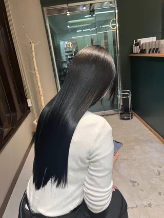 ロング 💖艶ハイトーン髪質 改善💖ケンシンのヘアスタイル