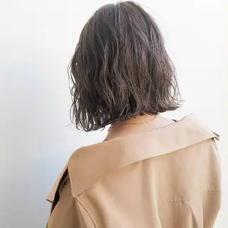 ショート カラー ヘアアレンジ パーマ iplus まつげ、眉毛、耳つぼのマツエク・マツパデザイン