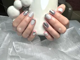 ネイル M.T nailのネイルデザイン