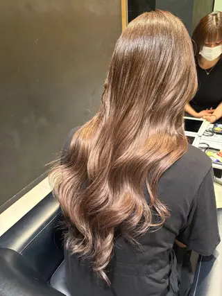 ロング カラー ルナ|縮毛矯正 ×デザインカラー🥝のヘアスタイル