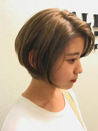 ショート カラー lucia RYOのヘアスタイル