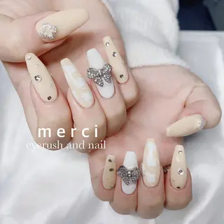 ネイル merci nailのネイルデザイン