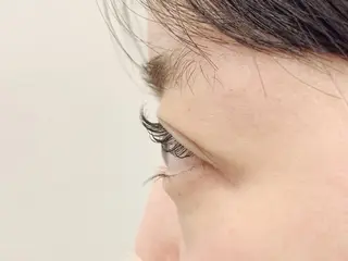 マツエク・マツパ やまにたゆか🌿 Nordlysのマツエク・マツパデザイン