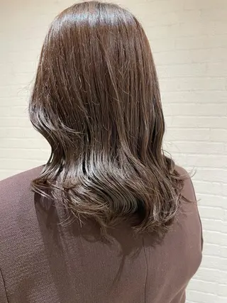 ミディアム カラー 山口 夏季のヘアスタイル