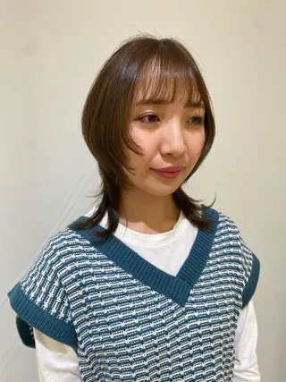 セミロング 🩵波巻き／ツイスパ HARU💎のヘアスタイル