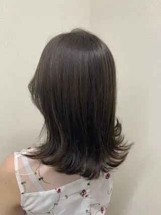 セミロング カラー 🫧透明感カラー🫧 美髪矯正🫧チサトのヘアスタイル