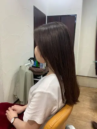 ロング カラー サプリームヘア 飯田みち瑠のヘアスタイル