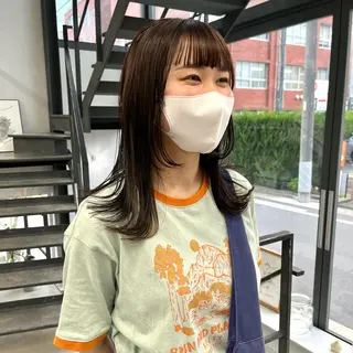 ロング 山口 モエのヘアスタイル