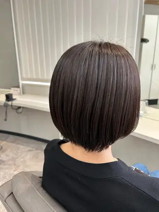 ショート カラー 荻野 晴香のヘアスタイル