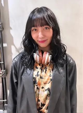 セミロング カラー タナカ カナ🫧のヘアスタイル