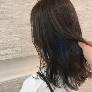カラー ✄折橋 彩花🐶🍑のヘアスタイル