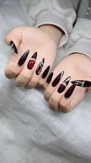 ネイル Lee Nailsのネイルデザイン